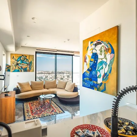 Mercury 23rd Floor - Skydream Getaways *